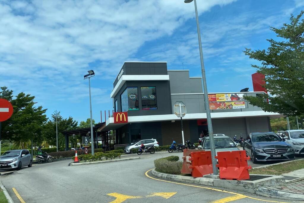 The Maritime Suite @ Panoramic Duplex 海景の家 Jelutong Exterior foto